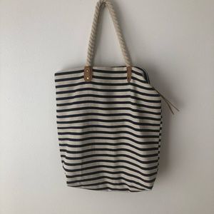 Navy and cream tote bag!